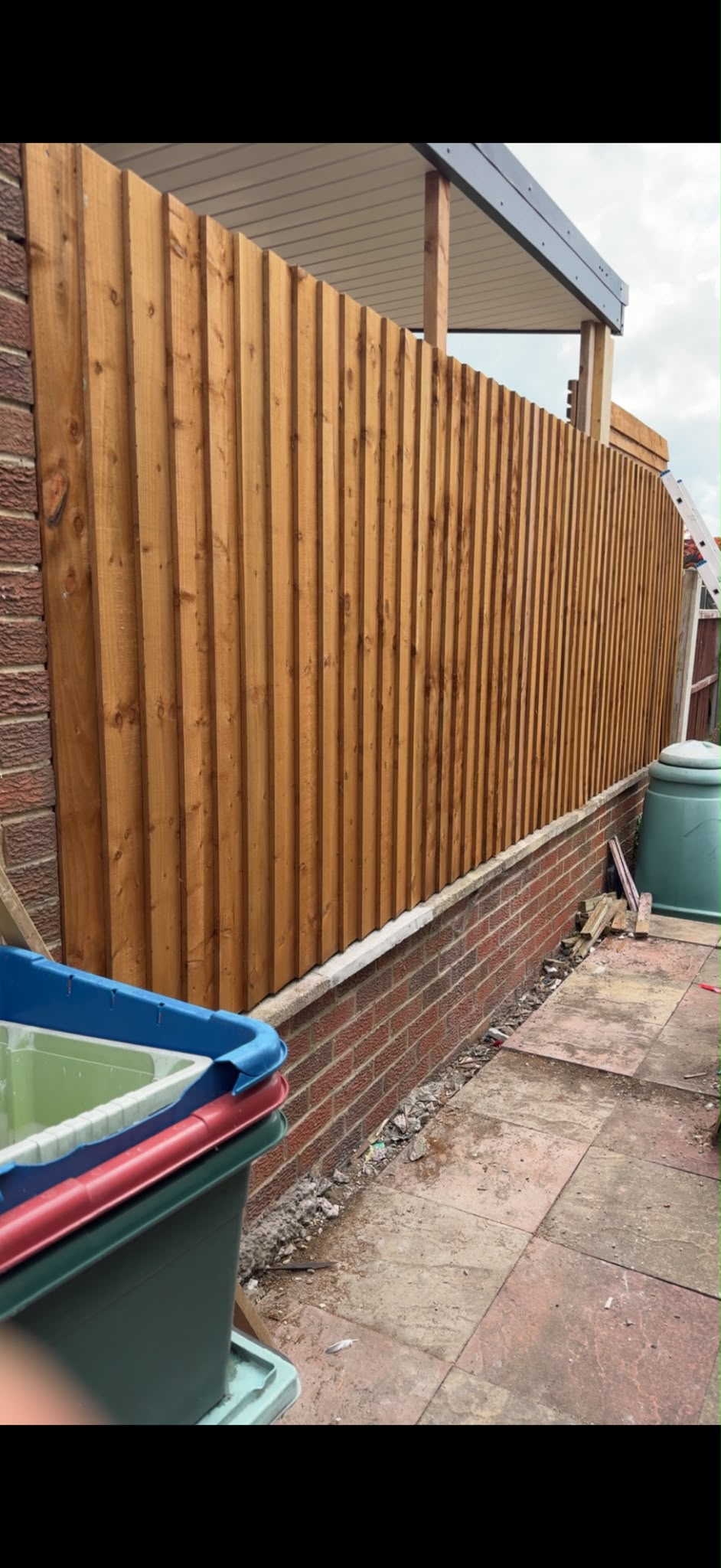 Close board timber fencing